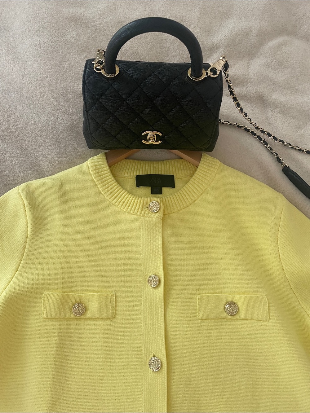 Zara sweater cardigan gold button size m